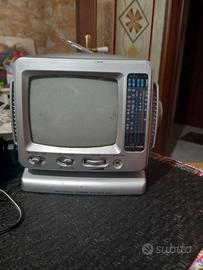 Televisore portatile vintage