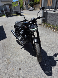 Moto Guzzi v7 stone come nuova