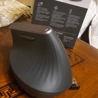 Logitech Mx Verical Mouse ergonomico