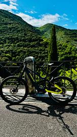 E-MTB  Haibike AllTrail 9