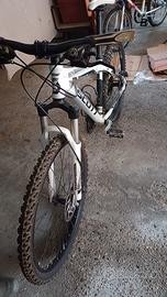 mountain bike scott 