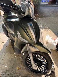 Piaggio Beverly 300 - 2021
