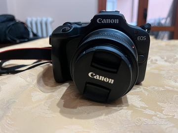 Canon EOS R100