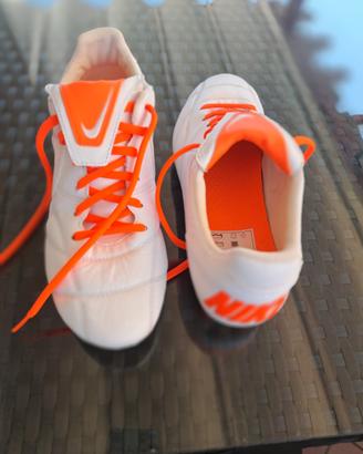 SCARPE DA CALCIO NIKE