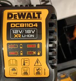 caricabatterie dewalt dcb1104