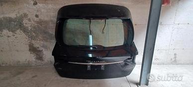 cofano portellone posteriore maserati levante