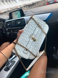 Borsa guess