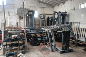 Montanti per carrelli elevatori/muletti OM FIAT