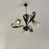 LAMPADARIO IN FERRO BATTUTO FOGLIE E FIORI VETRO