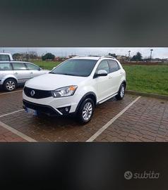 Korando solo contatto telefonico