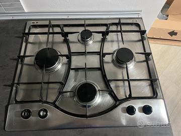 Piano cottura 4 fuochi Ariston