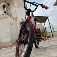 Bicicletta bmx HIP