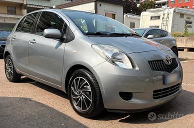 Toyota Yaris 1.3 5 porte Sol