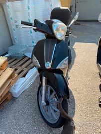 50' PIAGGIO LIBERTY