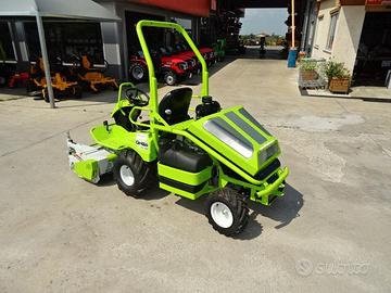 Trincia semovente Grillo FK700
