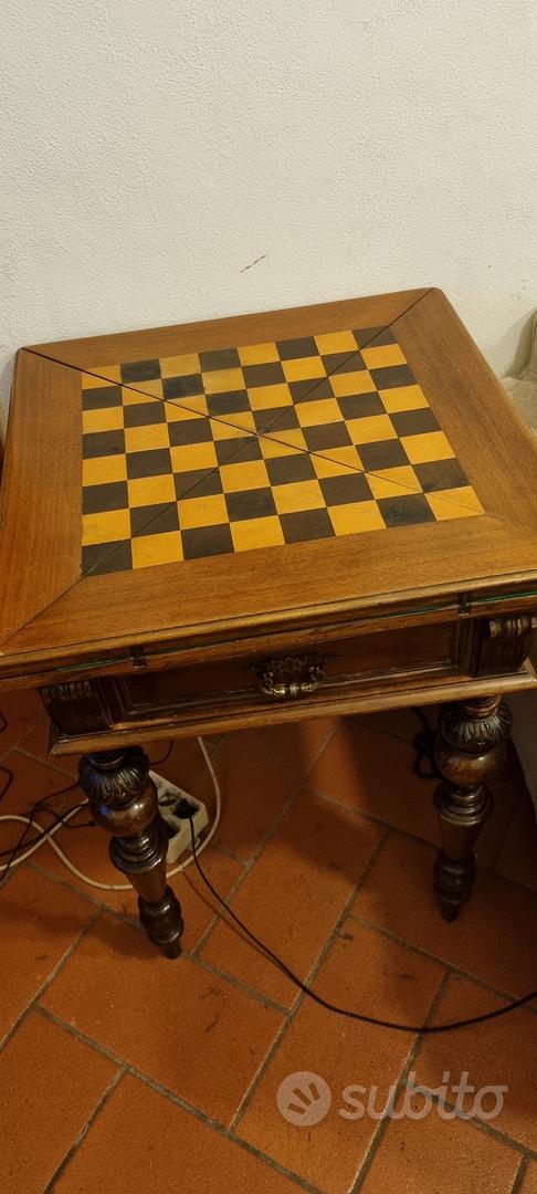 Tavolo da gioco in legno 90x90