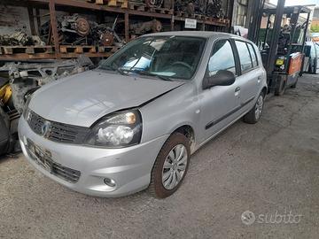 RENAULT CLIO STORIA 2009