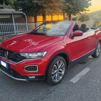 Volkswagen T-Roc Cabriolet incidentata
