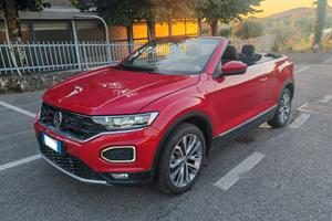 Volkswagen T-Roc Cabriolet incidentata