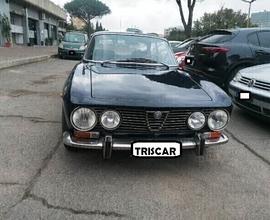Alfa Romeo GT 2000