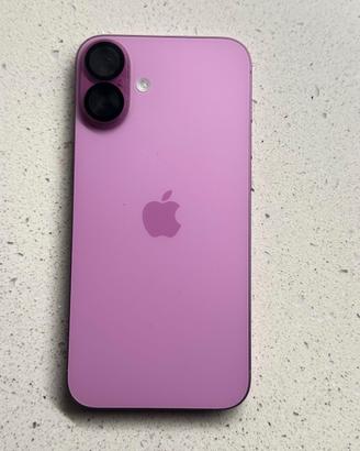 iPhone 16 Plus