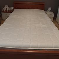 letto matrimoniale con materasso Memory foam