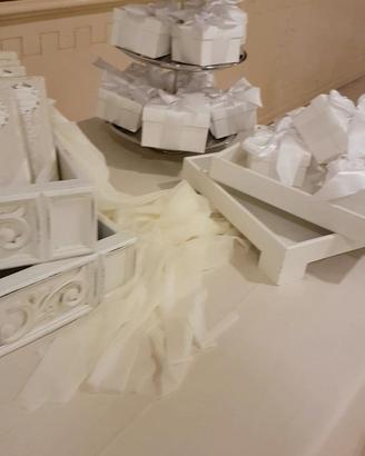 16 scatole in cartoncino 9x9x6cm bianche