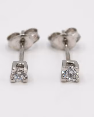 Orecchini in oro bianco 9 kt con zircone S.46