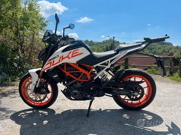 Ktm duke 390