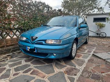 Alfa Romeo 145 1,4 16V Twin-Spark 