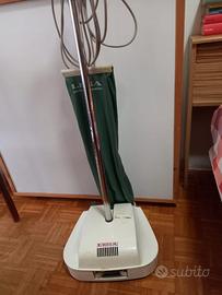 Lucidatrice e aspirapolvere LESA