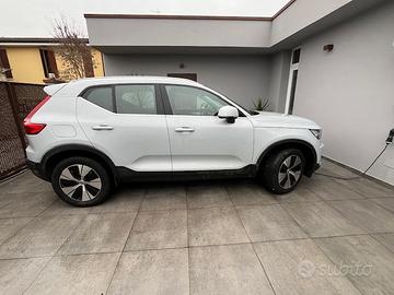 Volvo xc40 (2017-->) - 2021