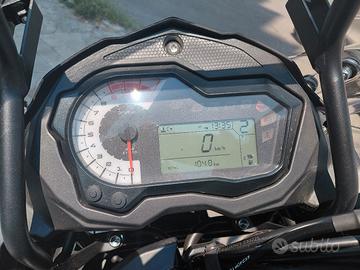 moto benelli trk 502 x