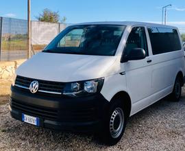 Volkswagen Transporter 2.0 TDI PC Kombi