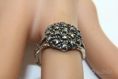 Splendido anello antico argento marcasite
