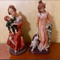 2 Statue grandi    Raffiguranti  donna  vintage