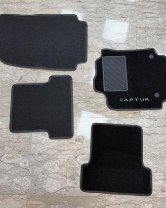 Set di tappetini compatibile per Renault Captur II, tipo HF