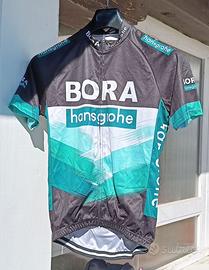 Completo ciclismo Bora Hansgrohe