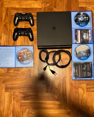 Ps4 Slim 500gb, 3 giochi, 2 joystick, cavi