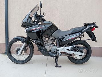 Honda Transalp 650 - 2006
