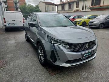 Peugeot 3008 Hybrid4 300 e-EAT8 Allure Pack KM0