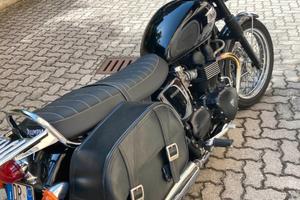 Triumph Bonneville - 2011