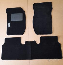 Kit tappetini mahindra genio
