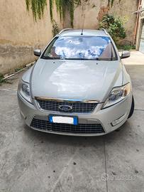Ford Mondeo Grigio – Diesel, 5 Posti