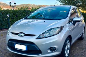 Ford Fiesta 1600 Diesel TDCi 90 - 2010