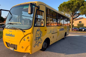 SCUOLABUS  54+2+1   IVECO  100/E4  CACCIAMALI