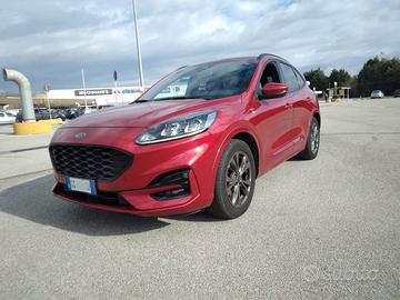 FORD Kuga 3ª serie - 2022