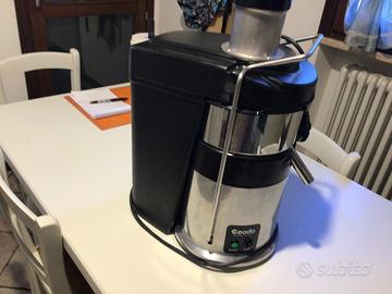 Centrifuga professionale