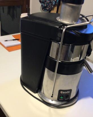 Centrifuga professionale
