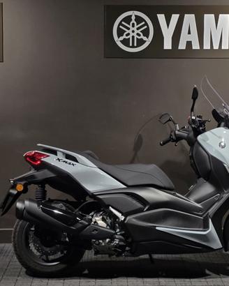 Yamaha X-Max 300 Tech Max